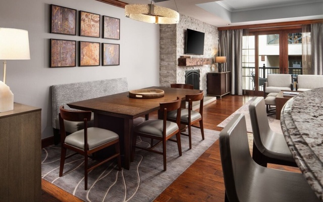 photo 4 of Vail Ritz Carlton 2 Bed