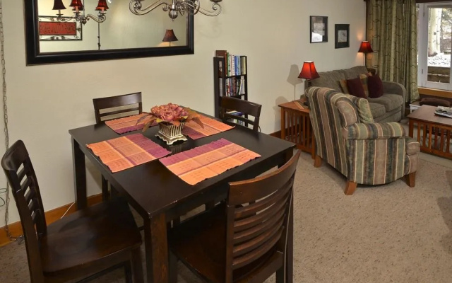 photo 4 of Vail Trails East #10b 1 Bedroom 1 Bathroom Condo
