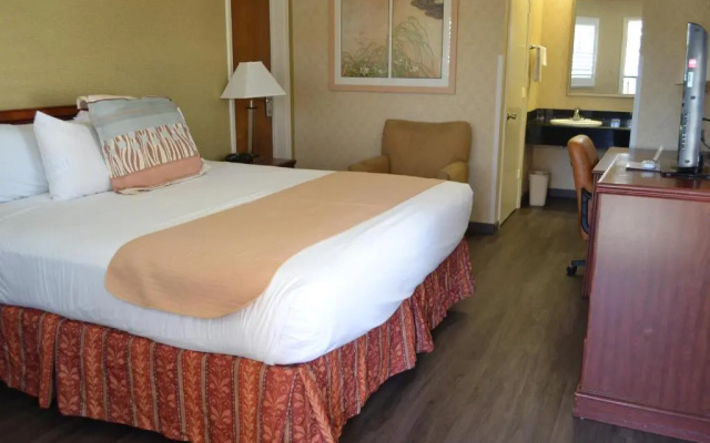 photo 5 of Valley Inn San Jose