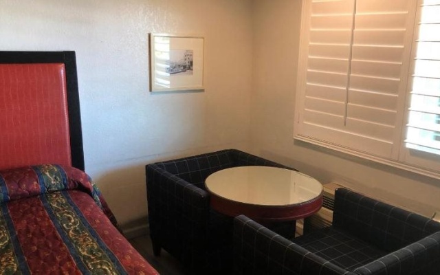 photo 4 of Valley Motel