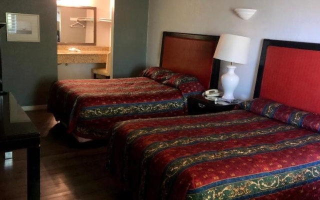 photo 5 of Valley Motel