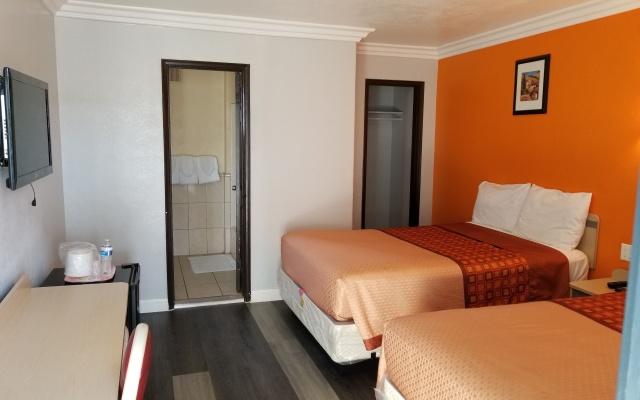 photo 4 of Value Inn Hollywood