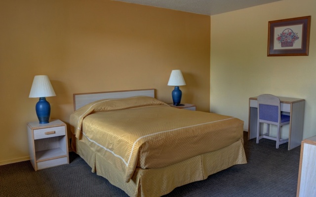 photo 3 of Value Motel