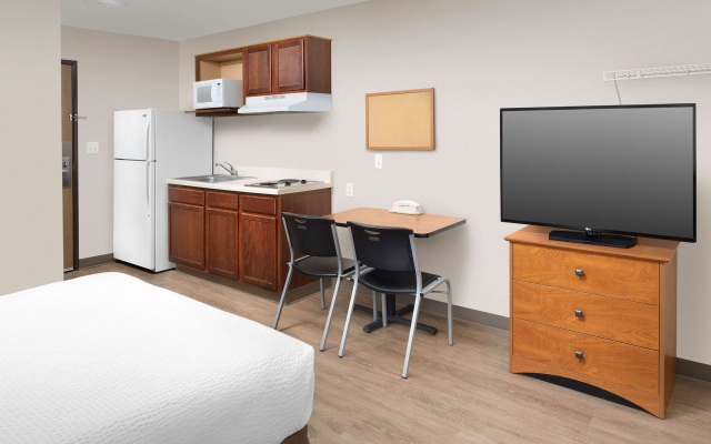 photo 4 of Woodspring Suites Huntsville Madison