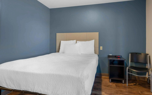 photo 3 of Extended Stay America Select Suites - Orlando - South