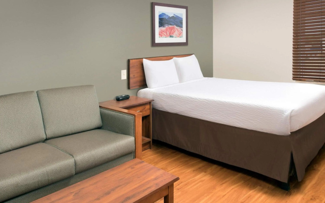 photo 2 of Extended Stay America Select Suites - Phoenix - North