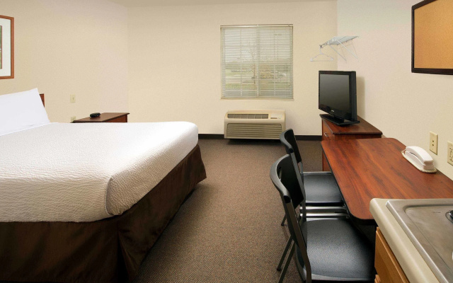 photo 5 of WoodSpring Suites Des Moines Pleasant Hill