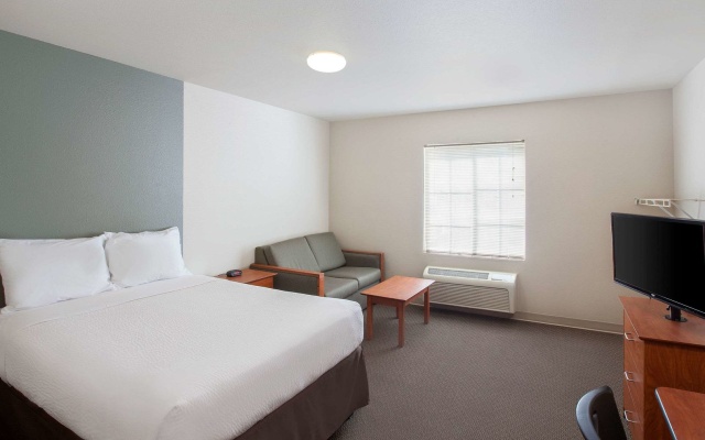 photo 4 of WoodSpring Suites Jacksonville Southeast