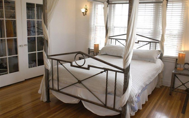 photo 2 of Venice Admiral Suites