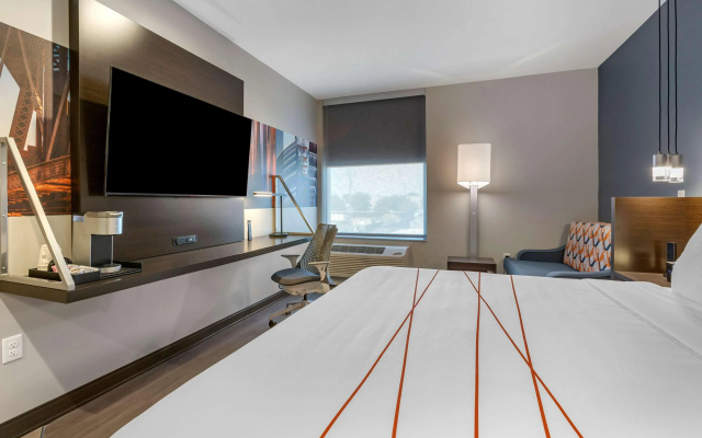 photo 5 of Vīb Hotel by Best Western Phoenix - Tempe