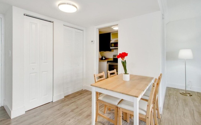 photo 4 of Vibrant 1BR in Coconut Grove by Sonder