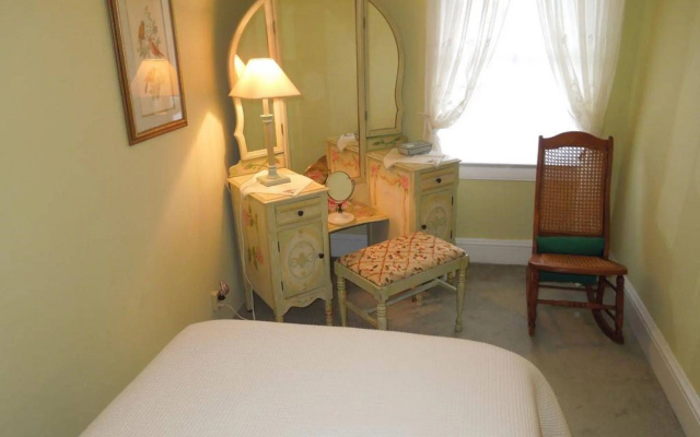 photo 3 of Victorian Bed & Breakfast