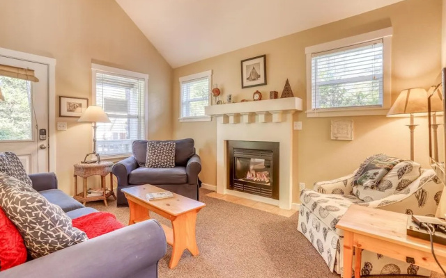 photo 4 of Victoria's Cottage