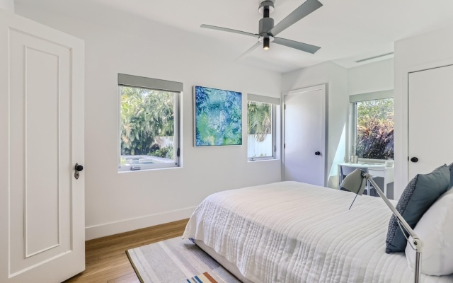 photo 3 of Villa Ardmore, 3 Bedrooms, 3.5 Baths, Pool