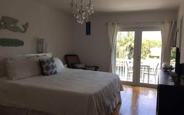photo 4 of Villa Karizma
