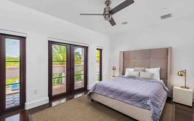 photo 4 of Villa Waterfront