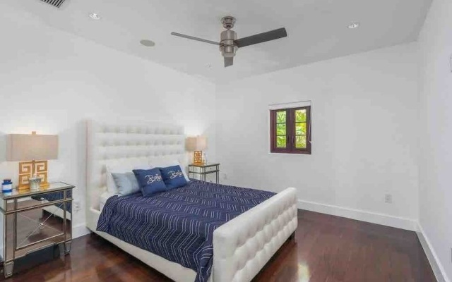 photo 5 of Villa Waterfront