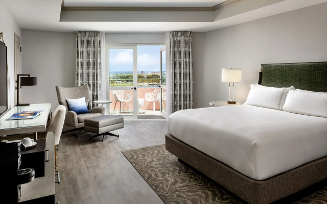 photo 2 of The Vinoy Resort & Golf Club, Autograph Collection