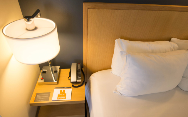 photo 3 of Vive Hotel Waikiki