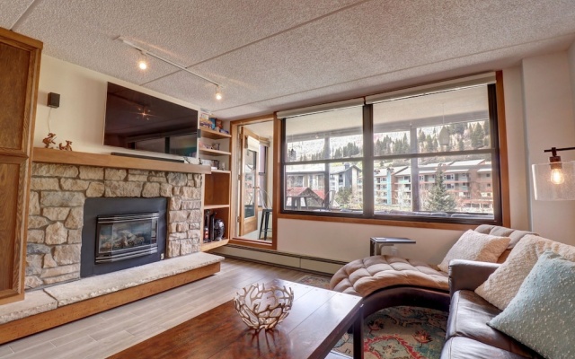 photo 3 of Vs348 Village Square 1 Br 1 Ba 1 Bedroom Condo by RedAwning