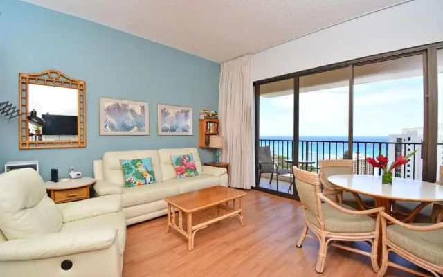 photo 4 of Waikiki Banyan #3810-T2