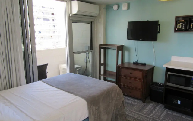 photo 2 of Waikiki Central Hotel