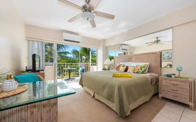 photo 3 of Waikiki Shore Ws305