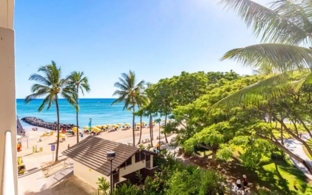 photo 5 of Waikiki Shore Ws305