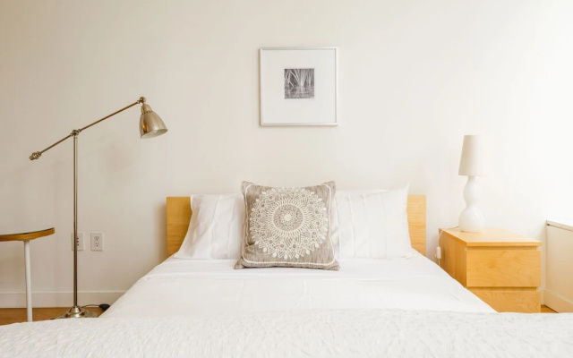 photo 5 of Wall Street Apartment