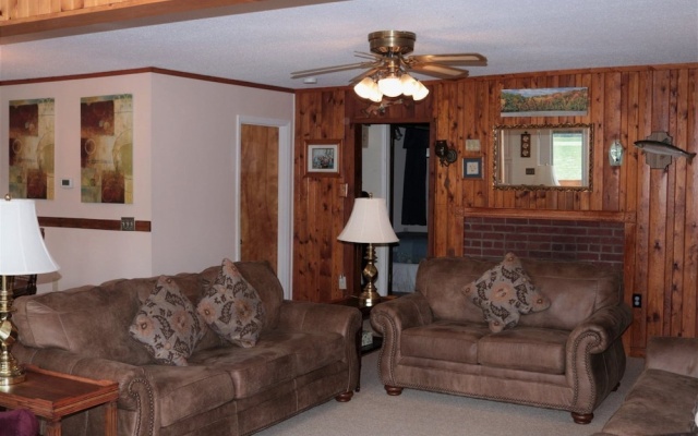 photo 5 of Wallace Lake House