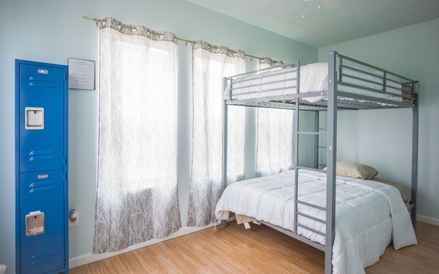 photo 4 of Wanderstay Houston Hostel