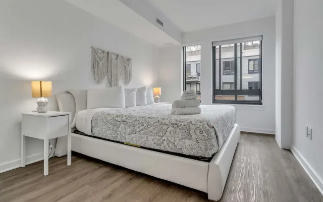 photo 2 of Waterfront 2br Furnished Apartment 2 Bedroom Apts by RedAwning