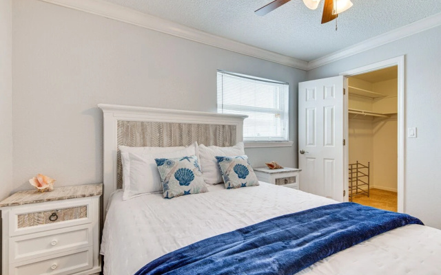 photo 4 of Spacious Waterfront Home in Merritt Island w/ Pool