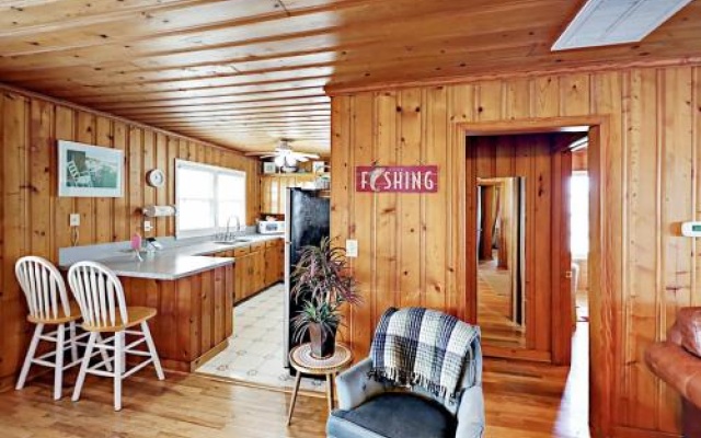photo 3 of Waterside - 4 Br Home