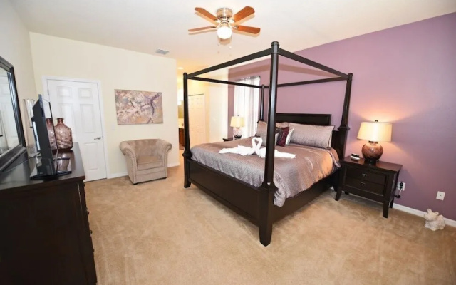 photo 4 of Watersong Resort - 5 Bed Sleeps 10 - Private Pool