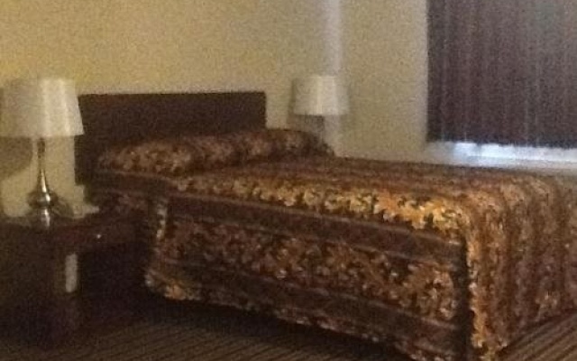 photo 2 of Wayne Motel