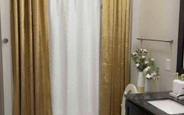 photo 5 of WELL FURNISHED 2 BEDROOMs 2 BATH IN CITYLINE