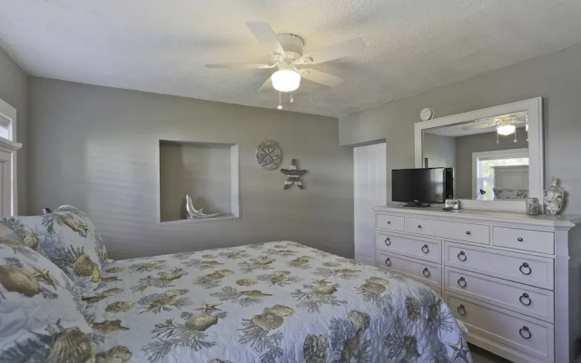 photo 5 of West Bradenton 12 - 1 Br Townhouse