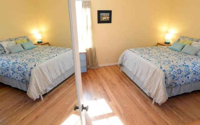 photo 3 of West LA Bungalow
