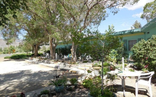 photo 3 of West Walker Motel