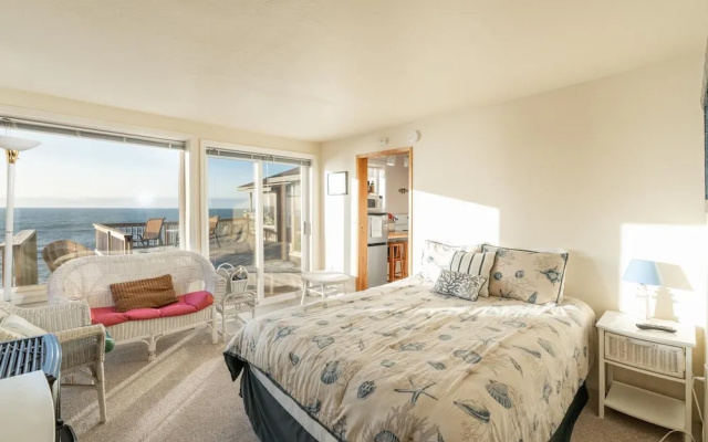 photo 4 of Whale Pointe 2 Br cottage by RedAwning