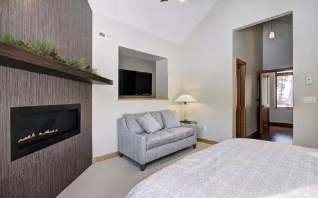 photo 3 of White Cloud Mountain Home