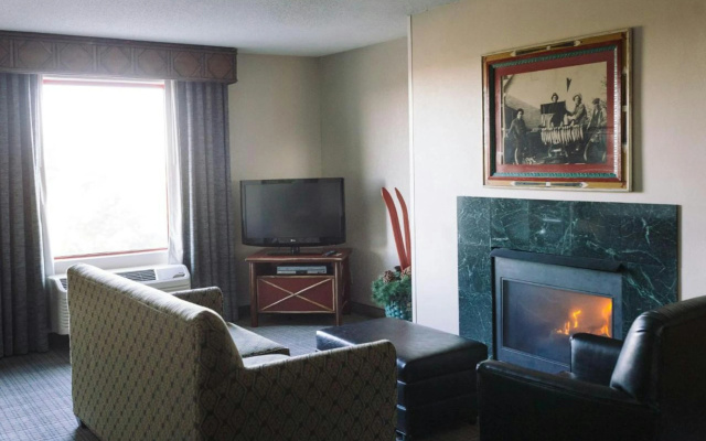 photo 4 of Wildwood Lodge
