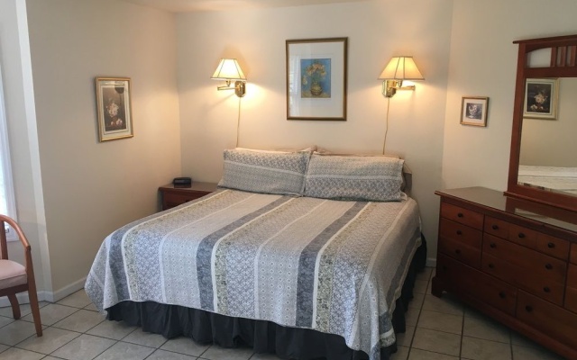 photo 2 of Willowbrook Inn