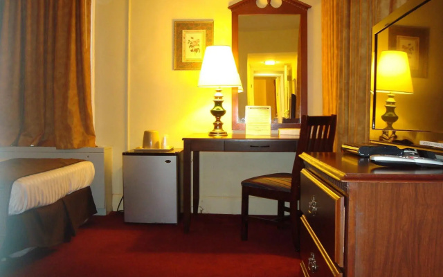 photo 5 of Windsor Park Hotel
