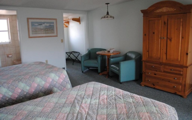 photo 5 of Windswept Motel