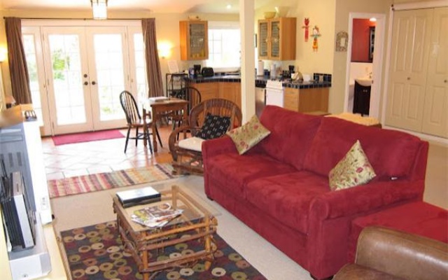 photo 2 of Wine Country Cottage
