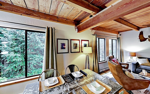 photo 3 of Wine Country Retreat - 3 Br Home