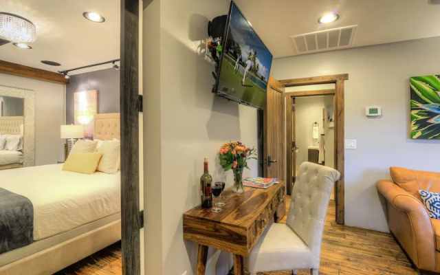 photo 4 of Winery Suites of Scottsdale