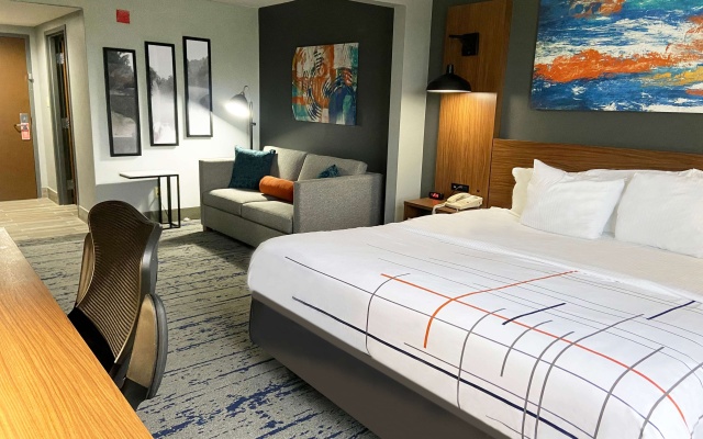 photo 3 of La Quinta Inn & Suites by Wyndham-Albany GA